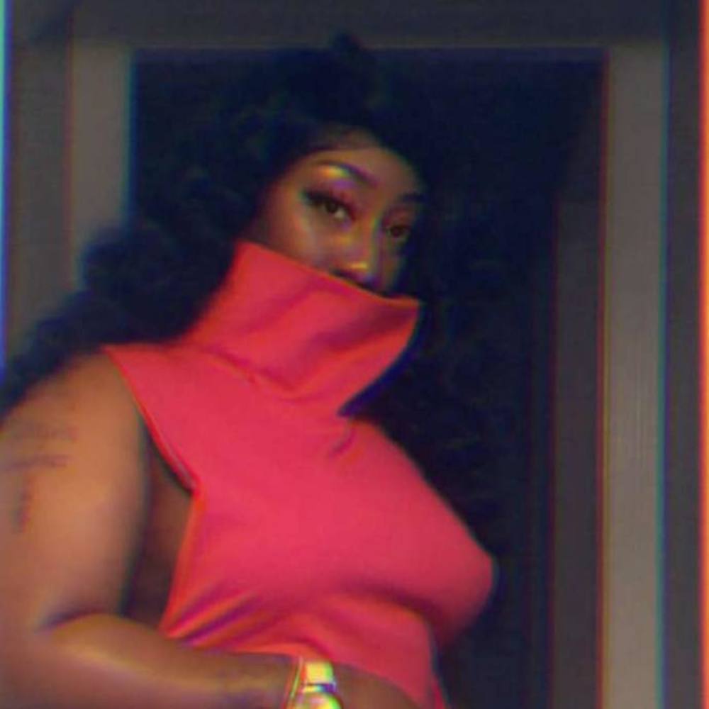 Meet your Posher, Ariel aclass